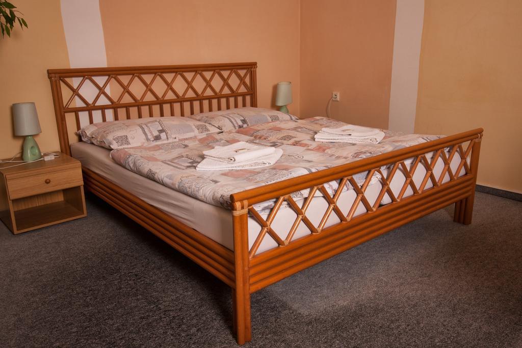 Hotel Haltrava Klenci pod Cerchovem Phòng bức ảnh